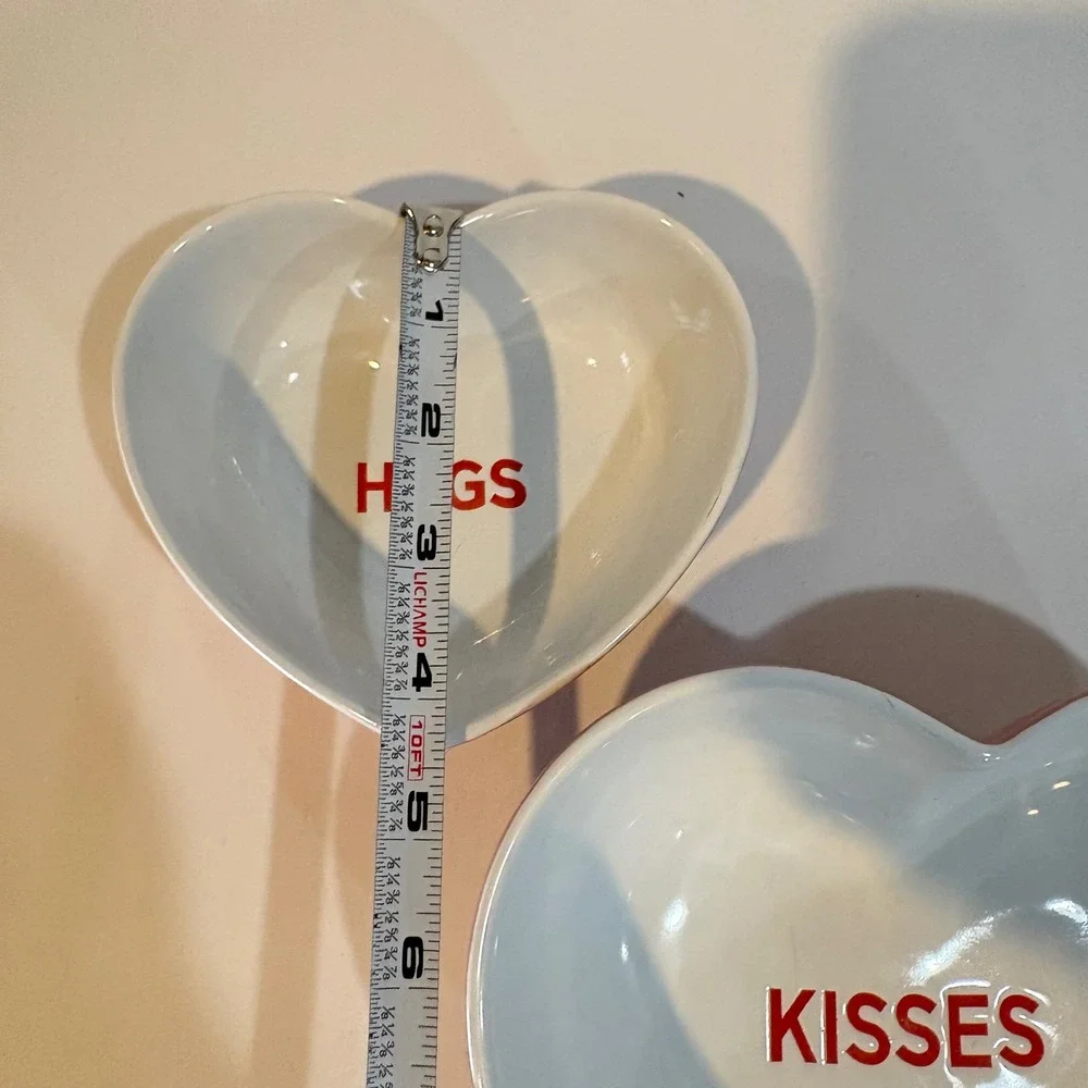 Celebrate It Valentine Heart Bowls Set of 2 Hugs Kisses Pink White Ceramic New